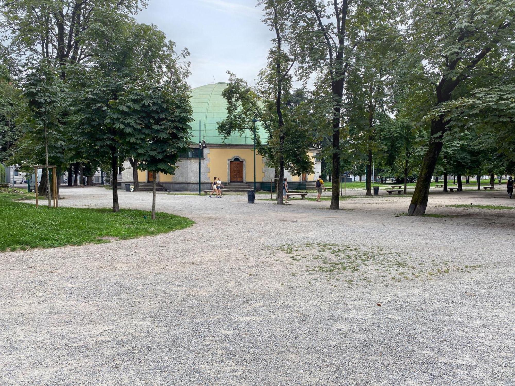 Apartamento Tadino Ai Giardini Indro Montanelli By Halldis